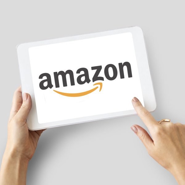 Online Shopping Store Order Concept Online Shopping Store Order Concept